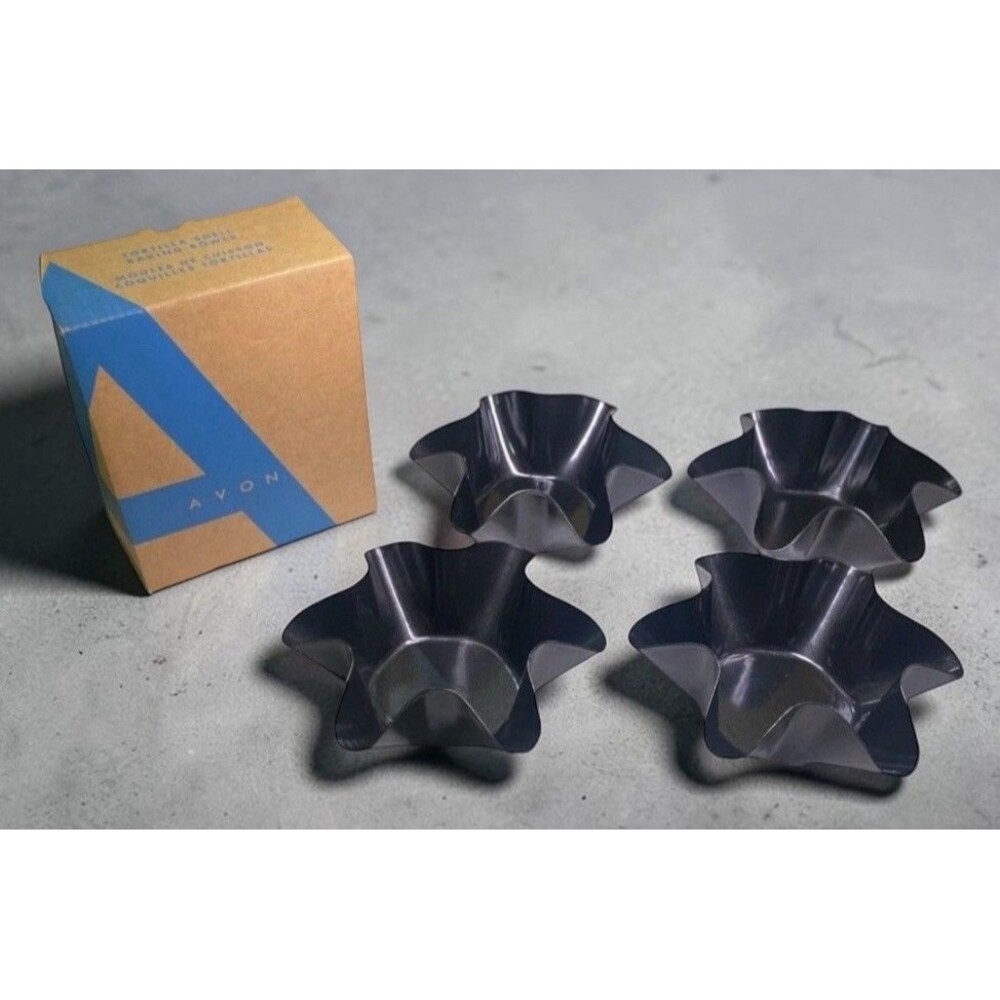 Avon Set of 4 Tortilla Shell Baking Bowls NEW IN BOX 6-1/8” Wide